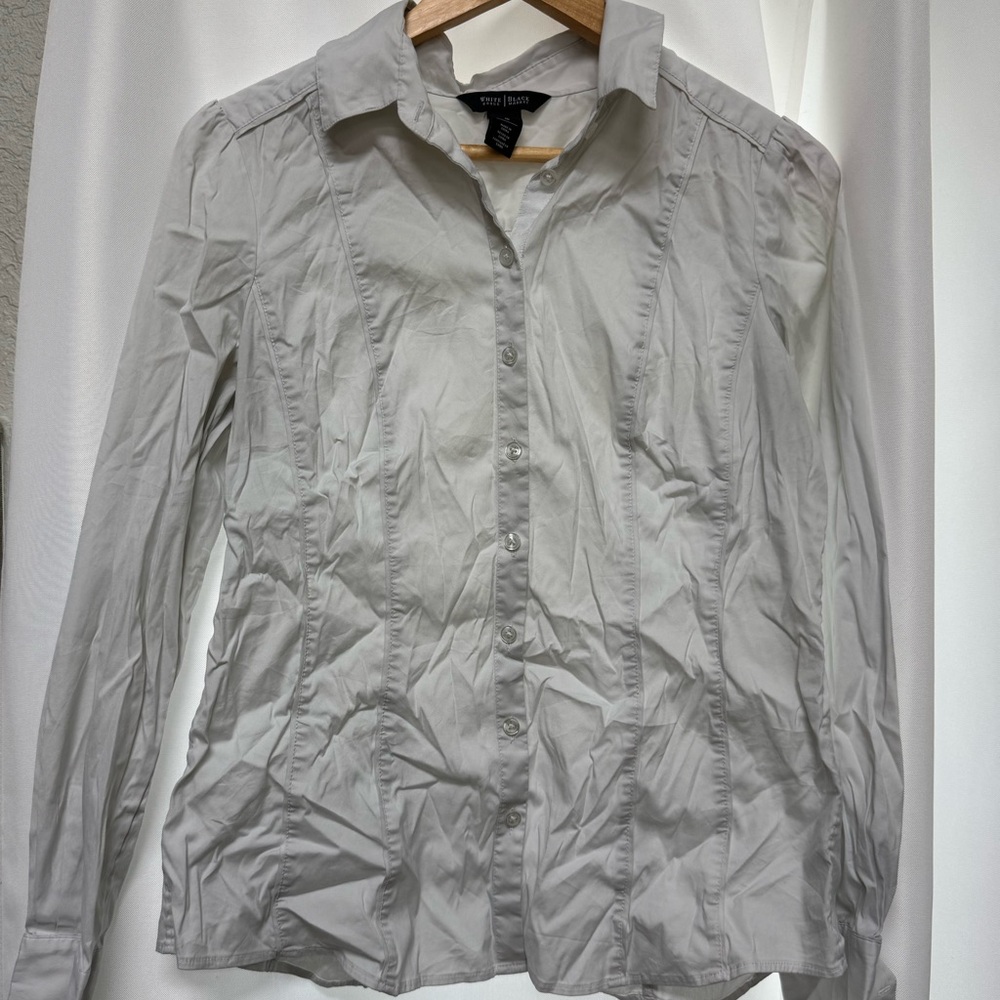 Size Ten White House Black Market Long Sleeve Button Up